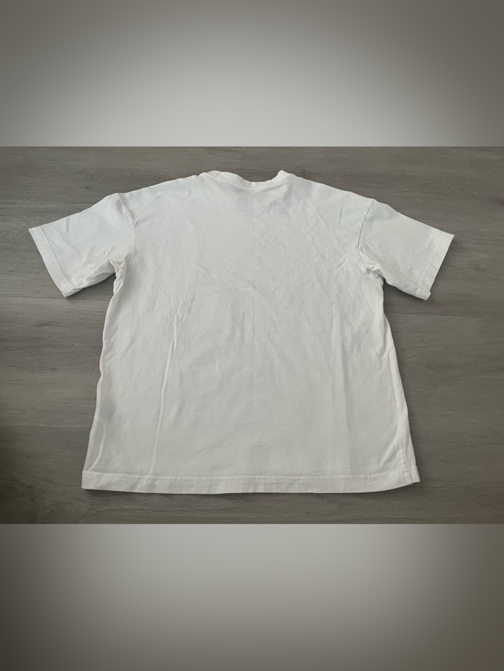 AE Boxy Fit Sabrina Carpenter Tee - Picture 3 of 4